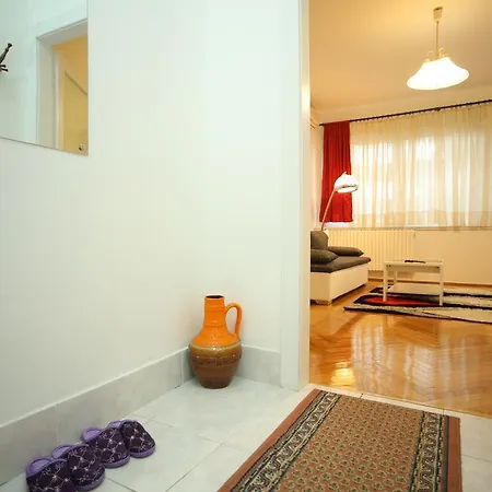 Saraj 2 Apartment